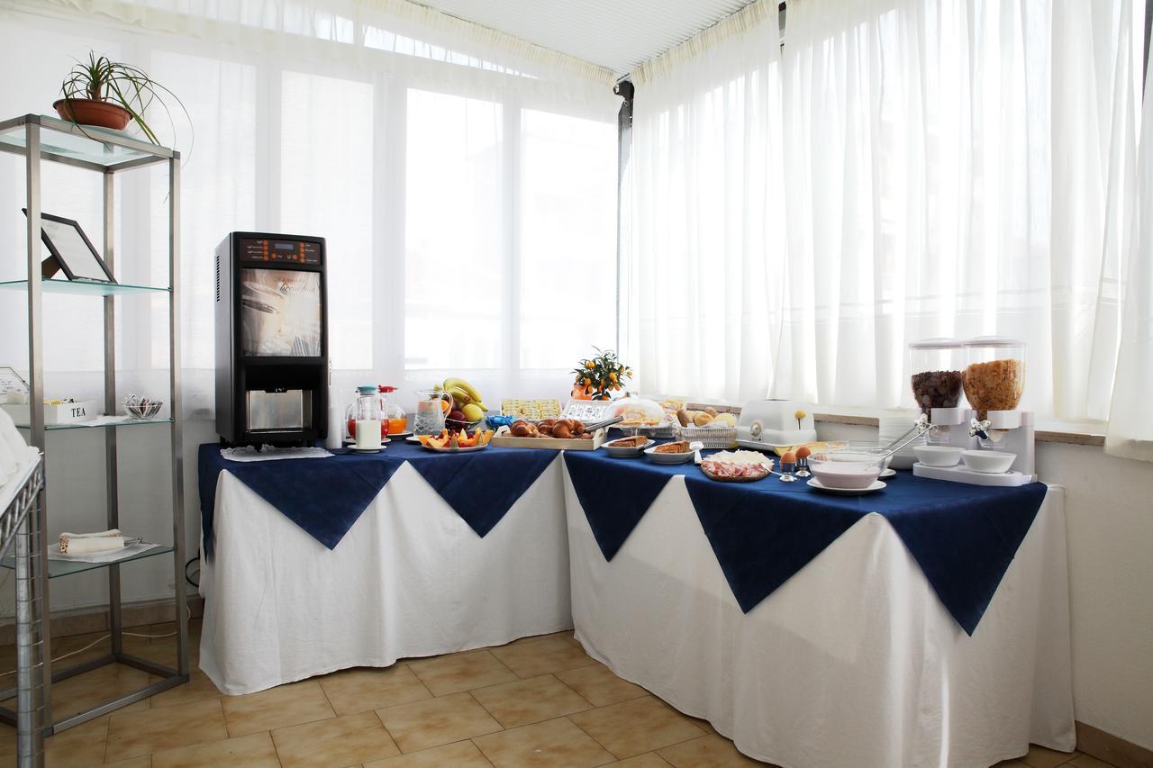 Hotel Lagomaggio ريميني المظهر الخارجي الصورة